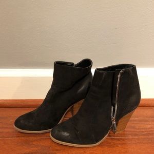 Black 2” Booties with Zipper